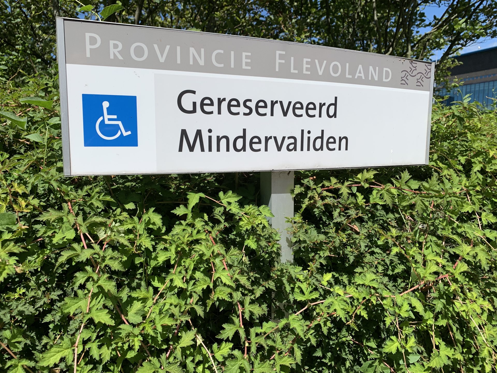 Parkeerplaats voor mindervaliden
